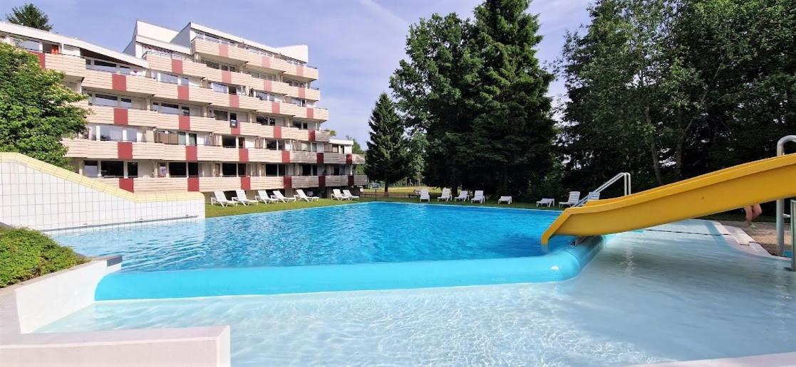 Pools, Sauna Und Balkon Mit Panoramablick Санкт Енглмар Екстериор снимка