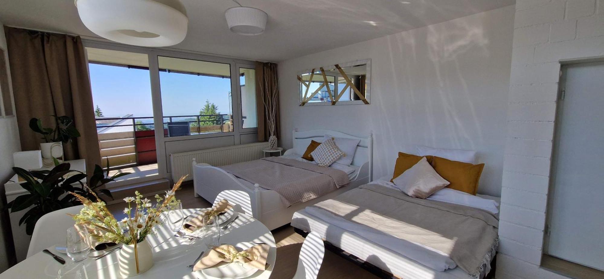 Pools, Sauna Und Balkon Mit Panoramablick Санкт Енглмар Екстериор снимка